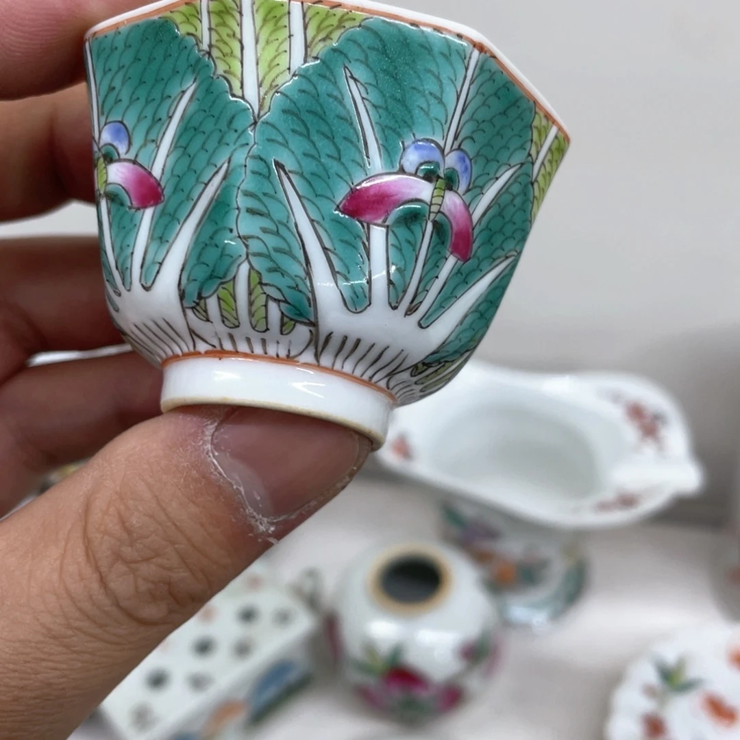 摆件手绘陶瓷作品欣赏