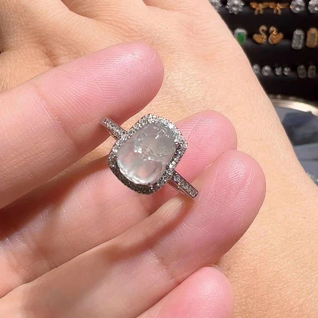 翡翠戒指18K金镶嵌用****2天然A货翡翠戒指