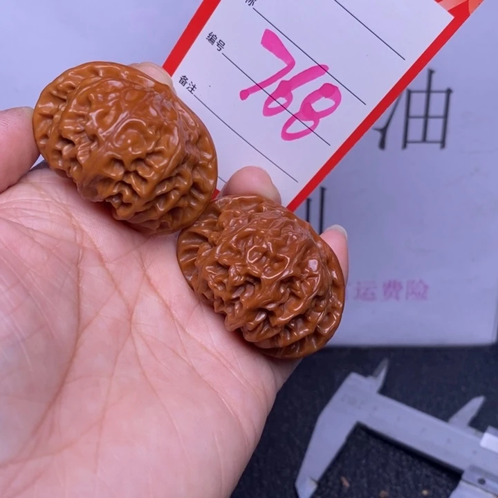 把件文玩核桃 768，42.5色差宫灯