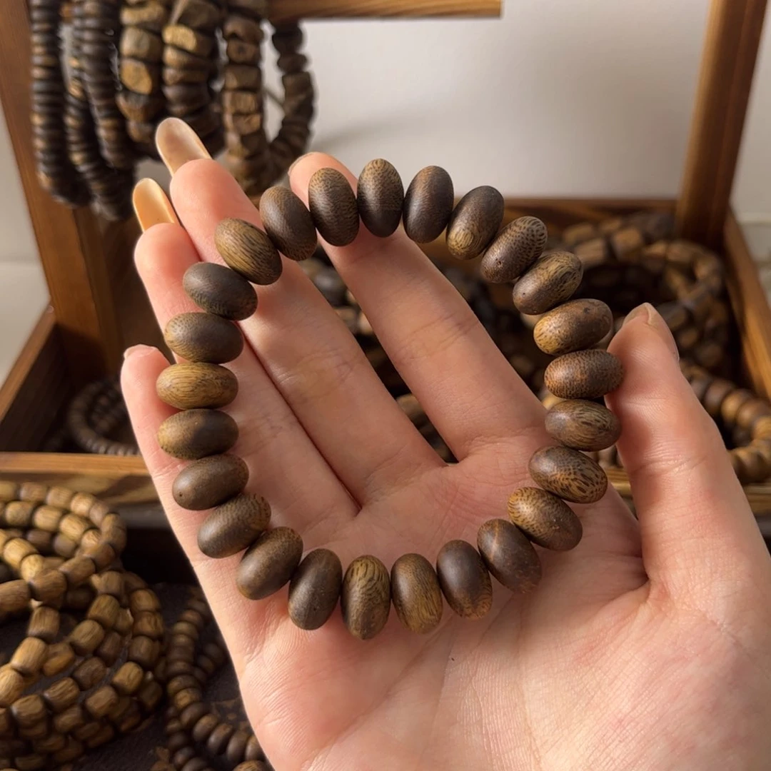 算盘珠绿奇老料13克