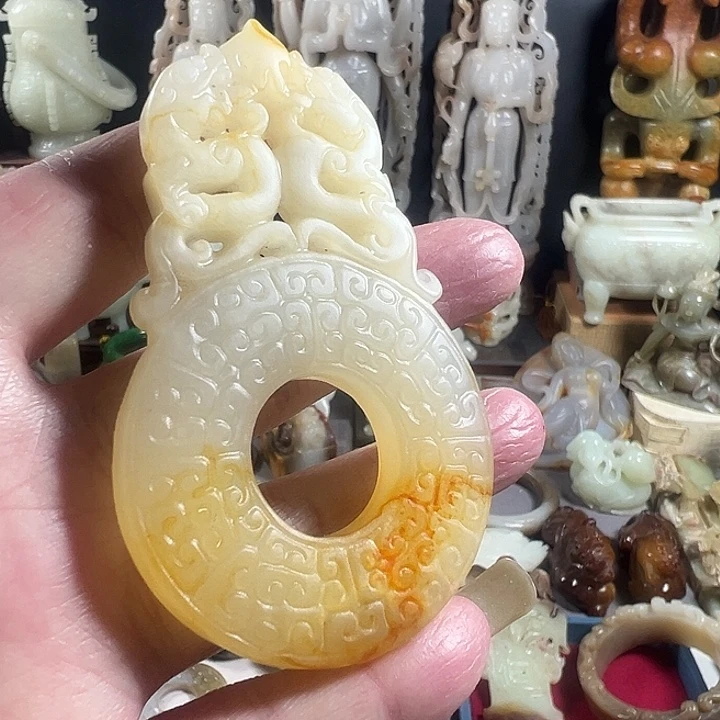 和田玉（糖玉）未镶嵌颈饰