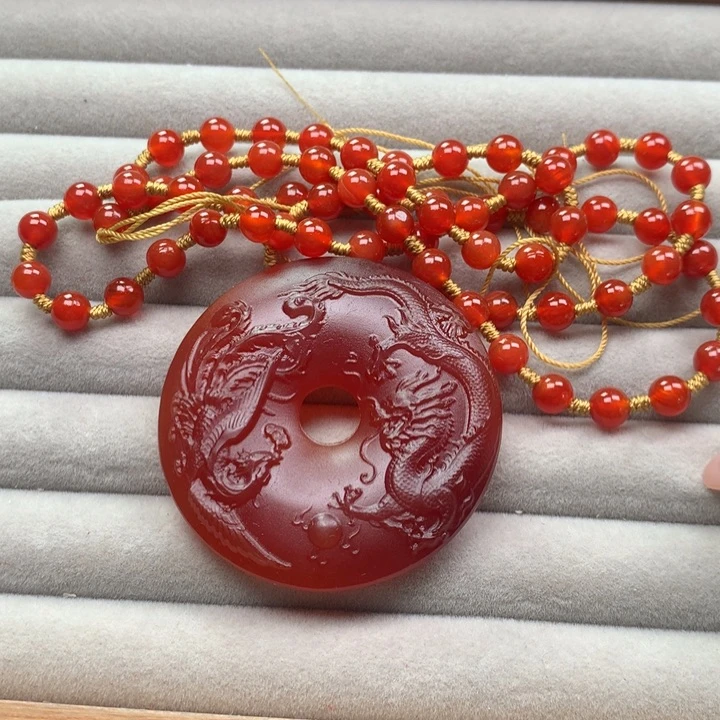 玛瑙/玉髓颈饰未镶嵌黎*卿