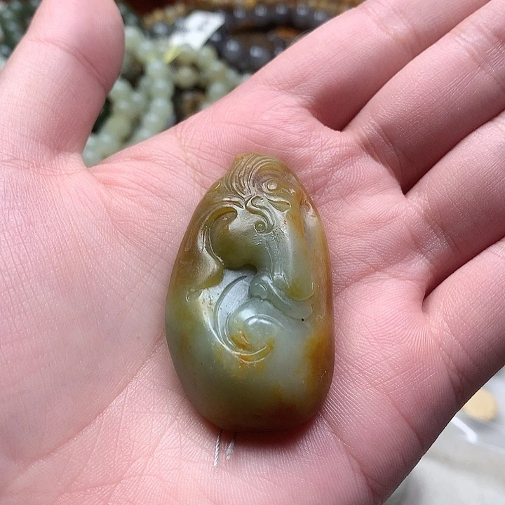 和田玉（子料）未镶嵌手链籽料小马吊坠