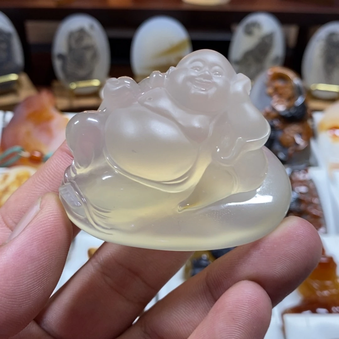 郭***丰玛瑙/玉髓未镶嵌颈饰