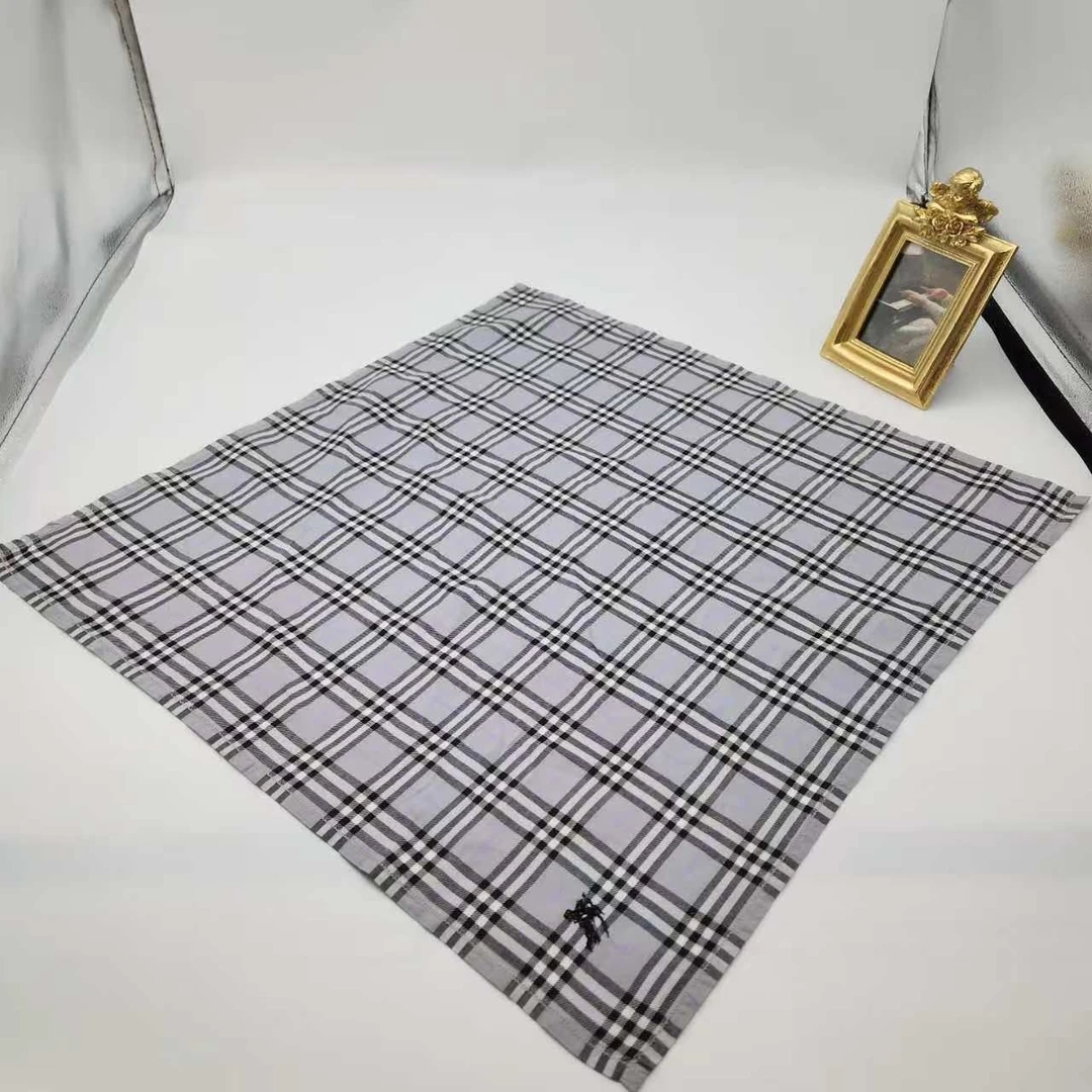 95新 BURBERRY/博柏利 海囤/巴宝莉/丝巾/yy10129