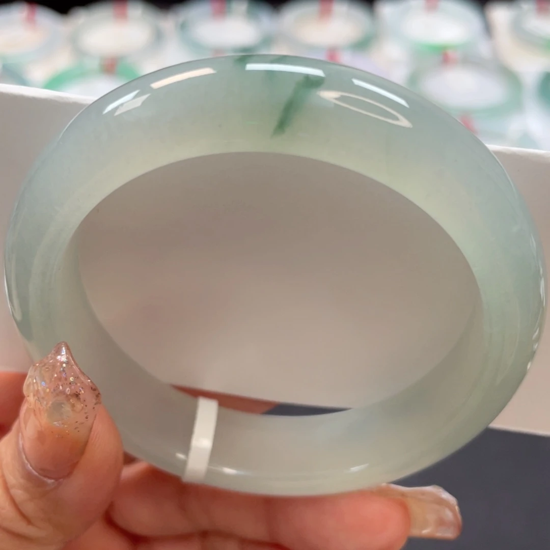 【闪购商品】翡翠手镯未镶嵌56.6冰透绿飘绿花至纯至今净