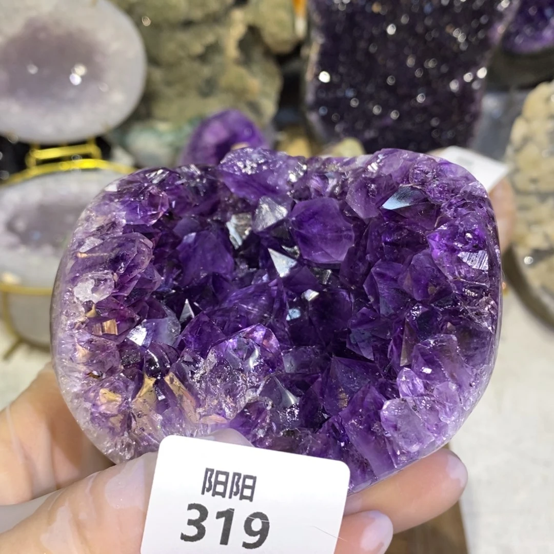 未镶嵌大型摆件（非配饰）水晶