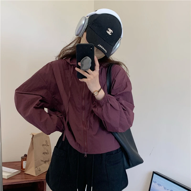 夏季新款防晒衣女外套短款轻薄透气防紫外线时尚百搭宽松防晒服潮