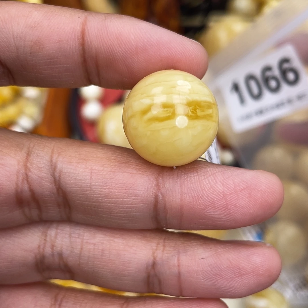 蜜蜡未镶嵌珠宝奇石粉19.5