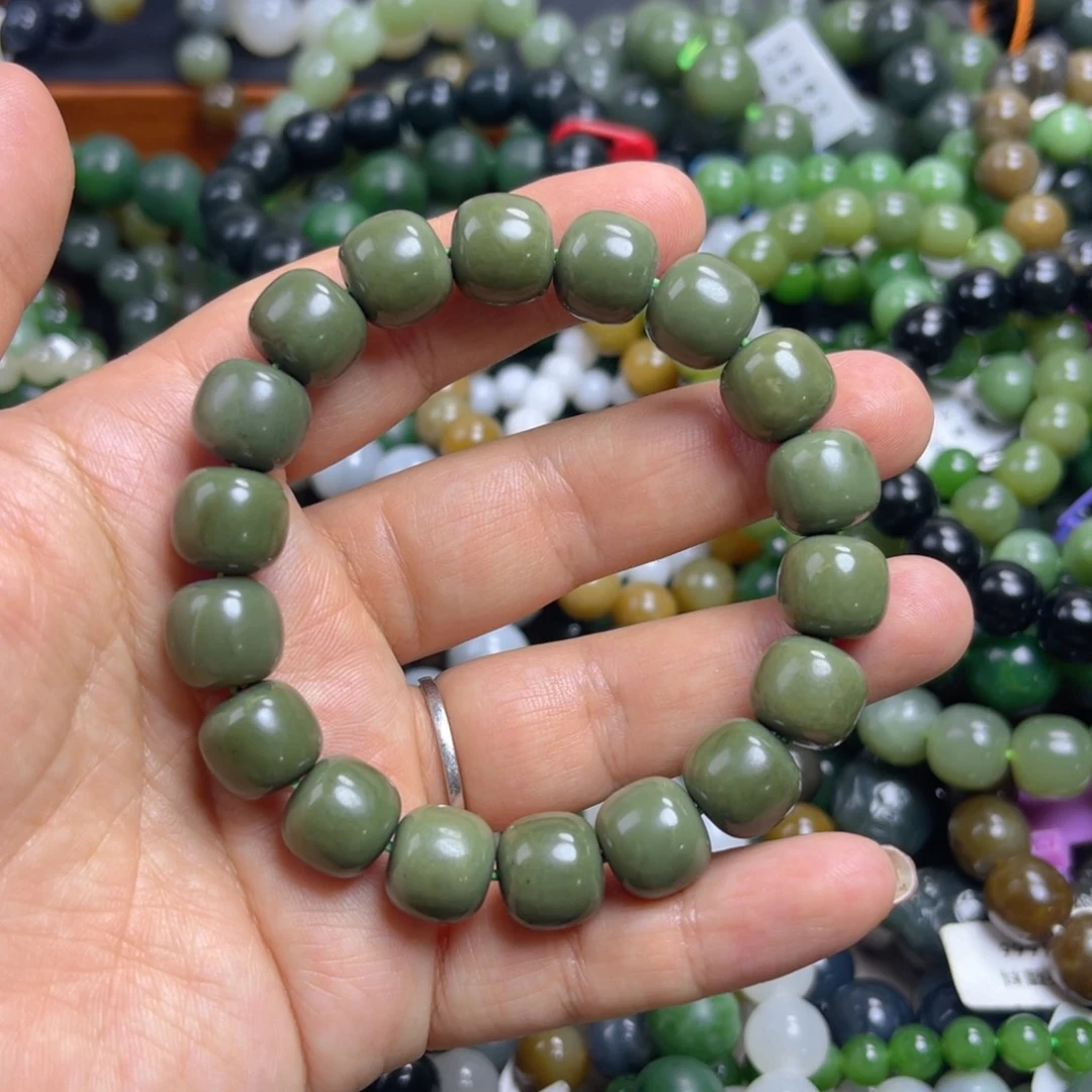 和田玉未镶嵌手链