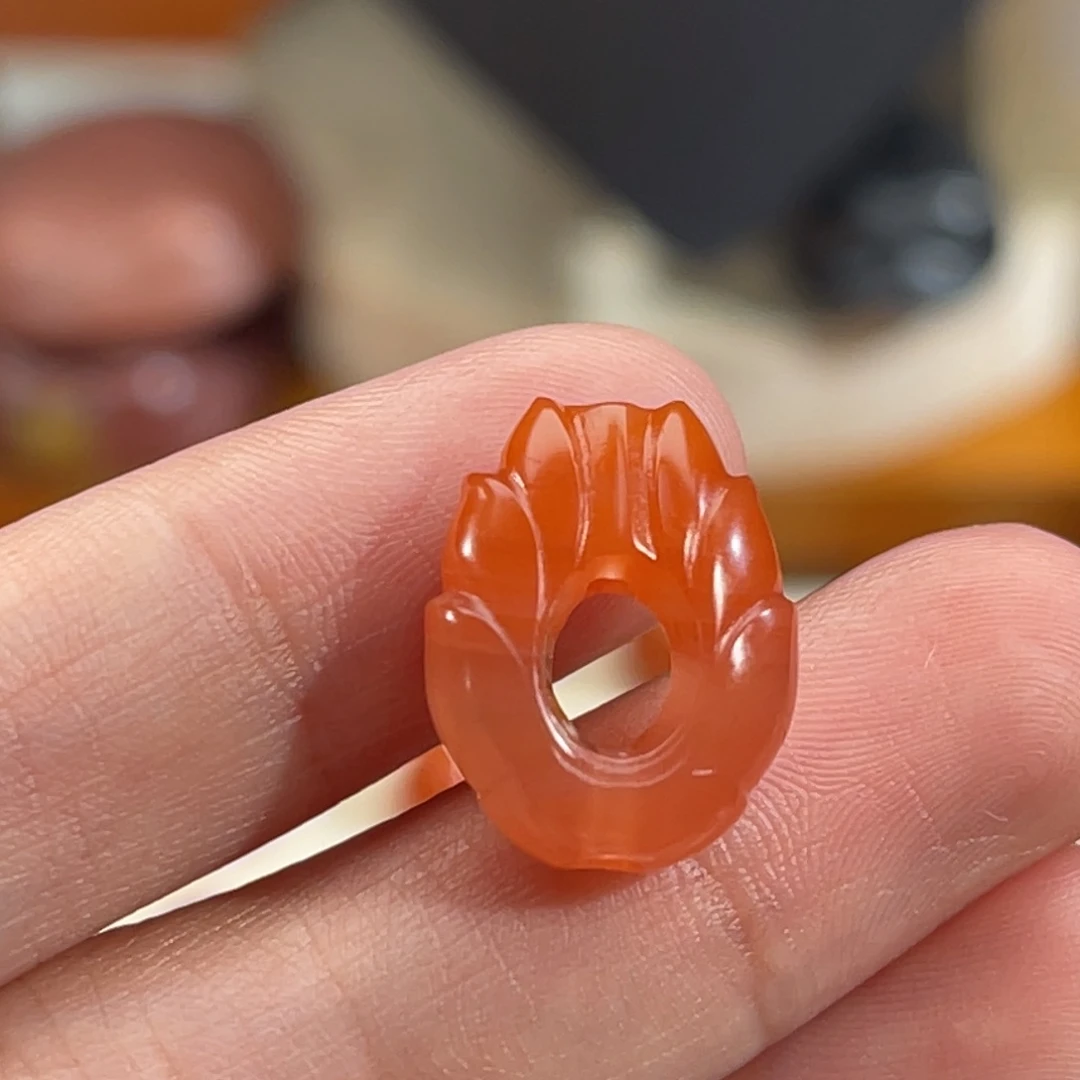 南红玛瑙未镶嵌火焰莲花12.6x16x6.1mm不退换