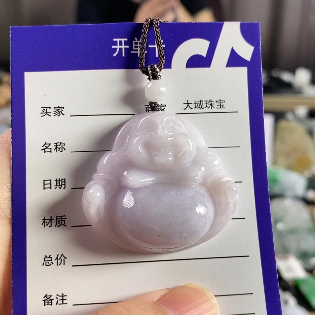 翡翠未镶嵌颈饰佛公