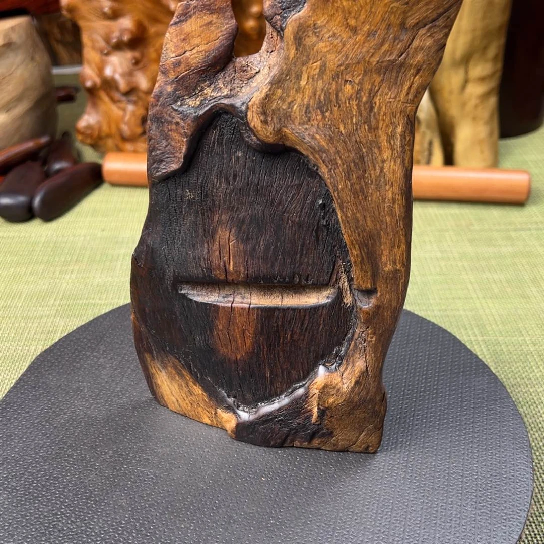 大果紫檀（缅甸花梨）远*