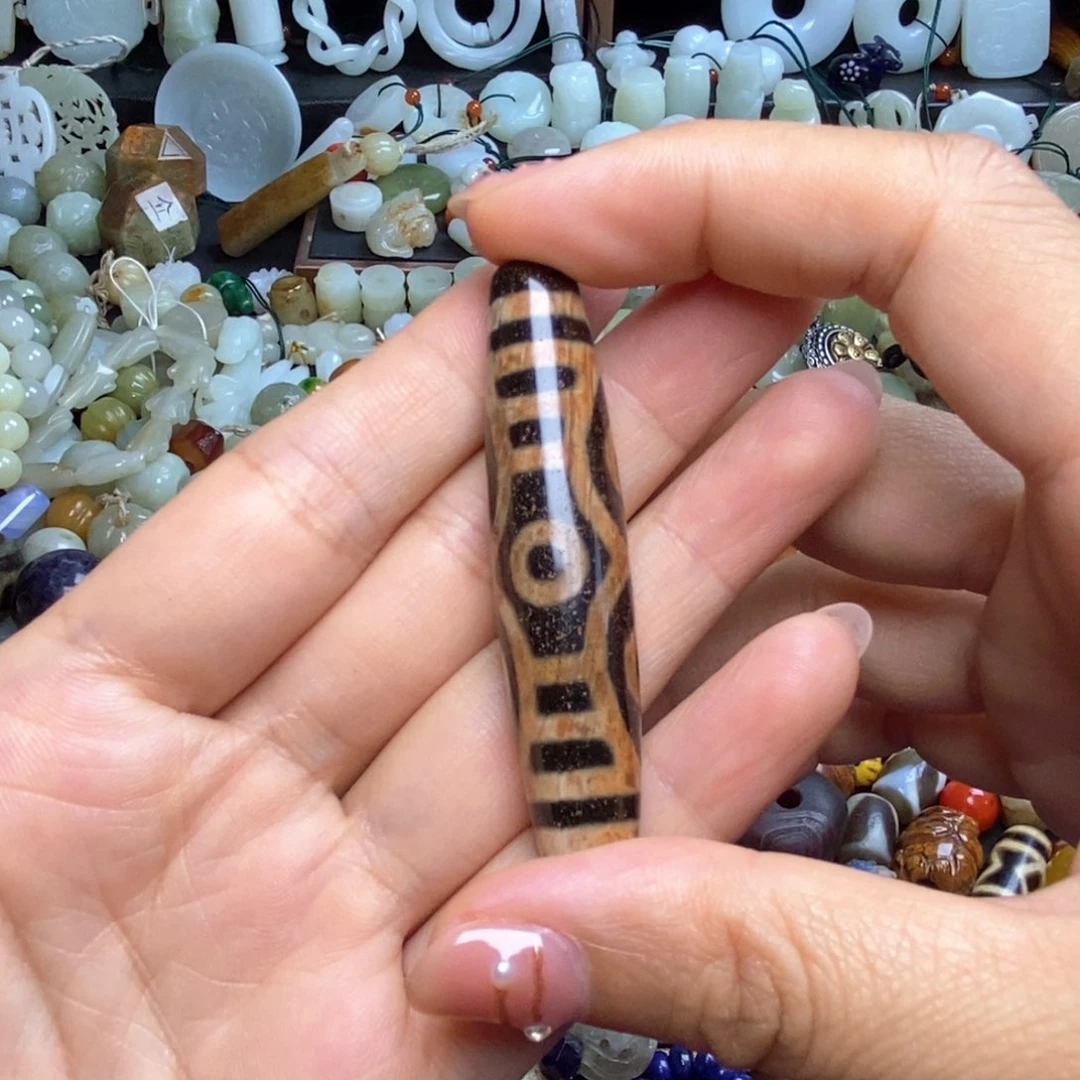 未镶嵌颈饰玛瑙/玉髓老*