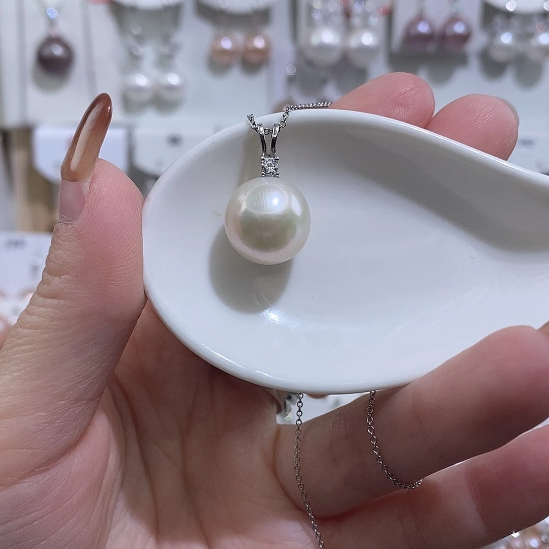银S925镶嵌淡水珍珠吊坠(赠链)w13
