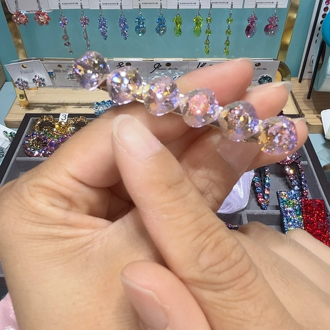 布艺铁合金发出来的时候