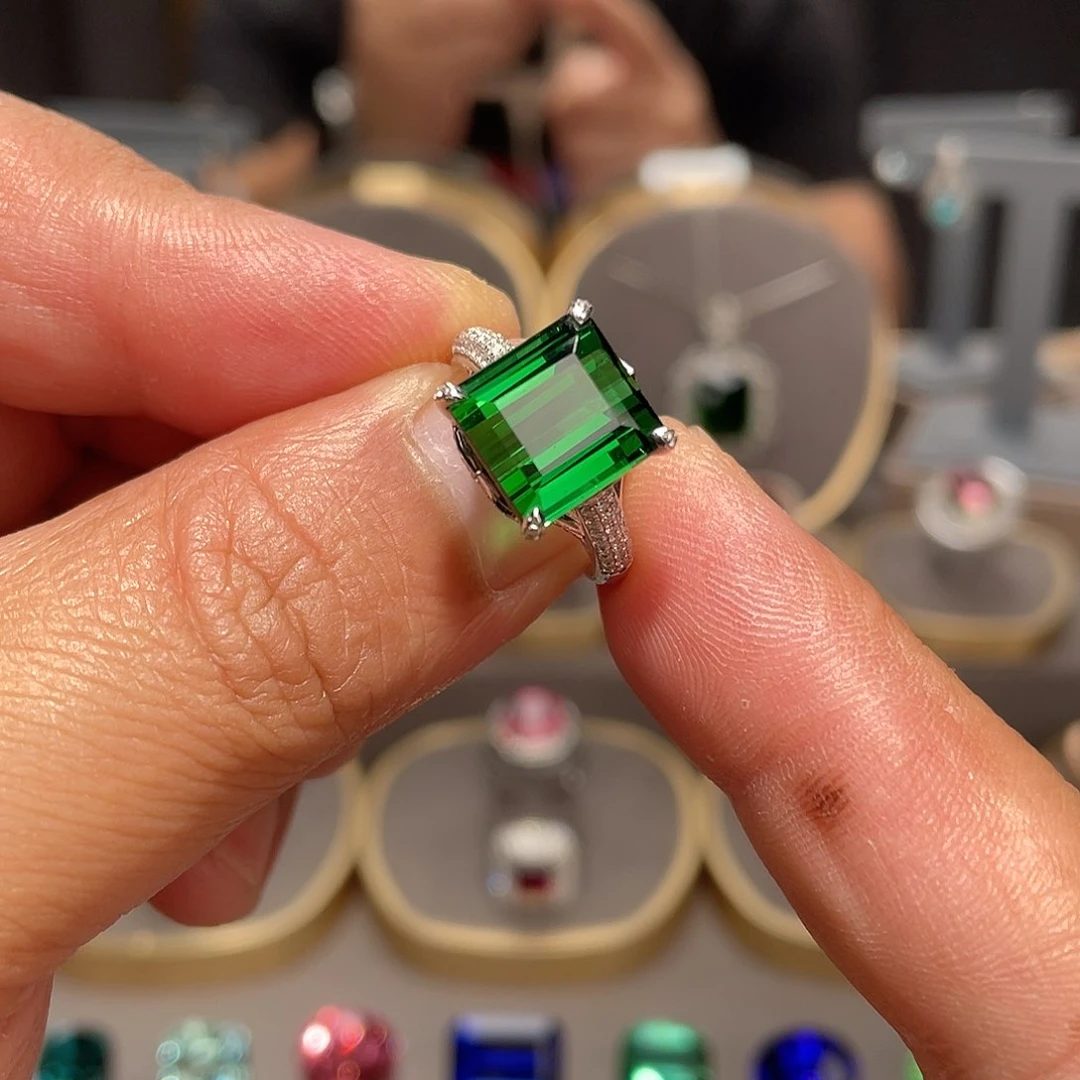 碧玺戒指18K金镶嵌6.95ct