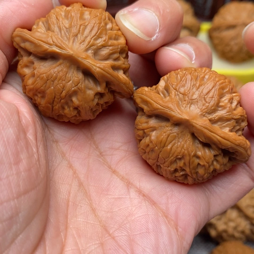 文玩核桃把件全品毕业肉球宫灯39尺