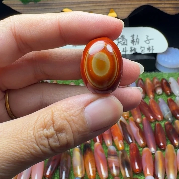未镶嵌颈饰玛瑙/玉髓