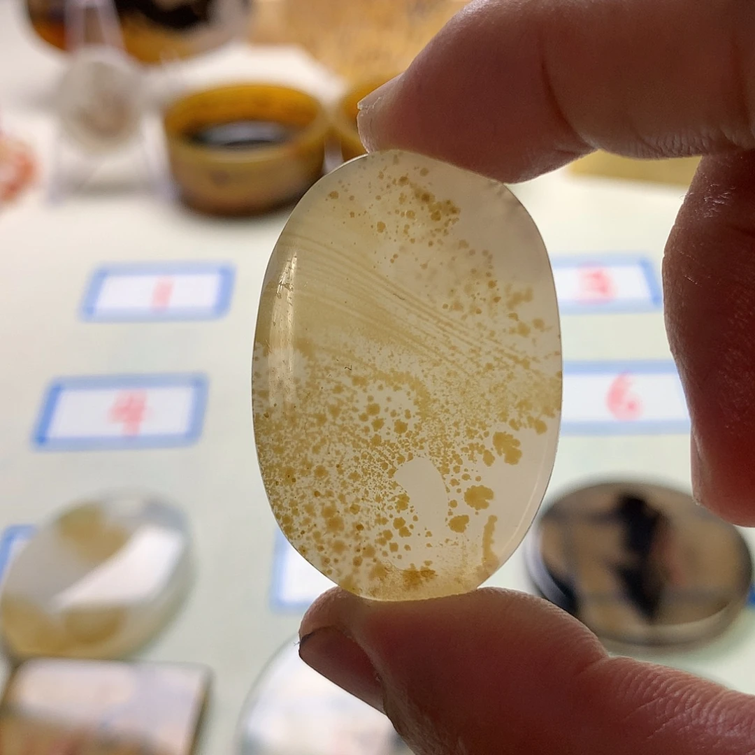 玛瑙/玉髓未镶嵌珠宝半成品