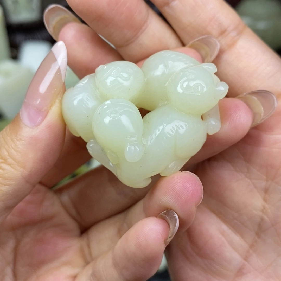 未镶嵌和田玉挂件