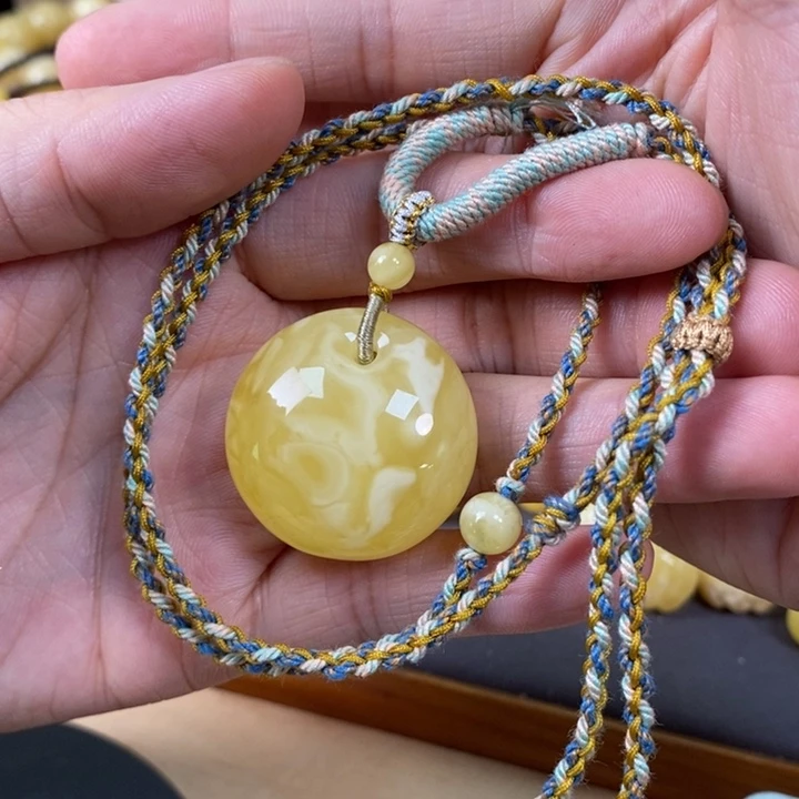 未镶嵌琥珀裸石公主扣