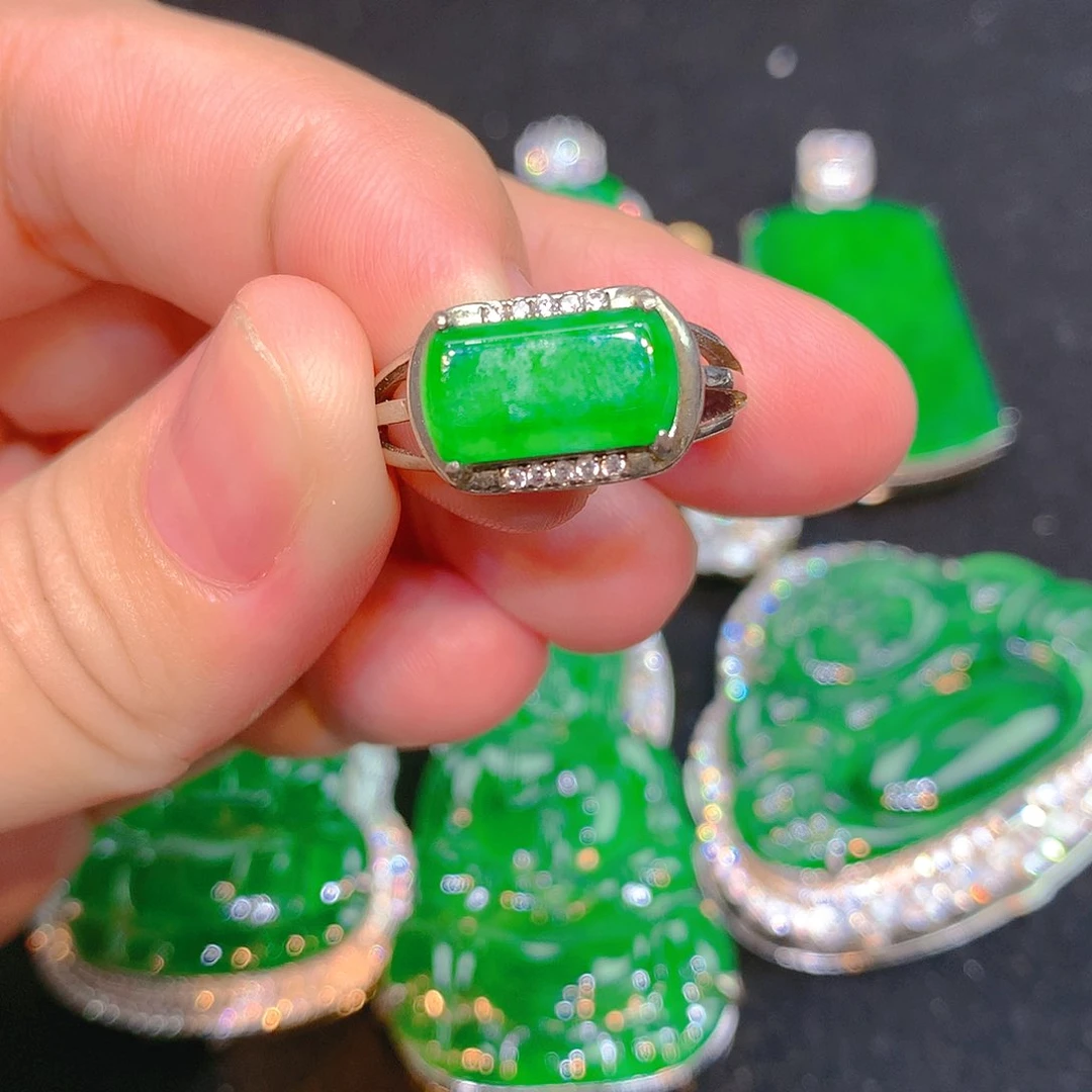 翡翠银S925镶嵌吊坠(不含链)翡翠