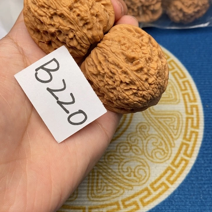 文***佳把件文玩核桃核桃