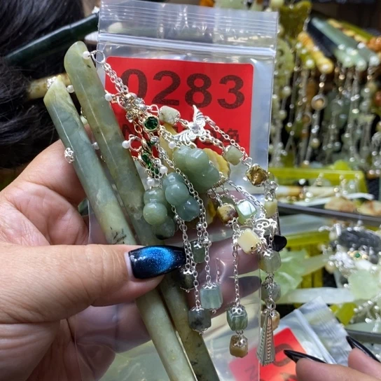 咩***～蛇纹石玉未镶嵌发簪