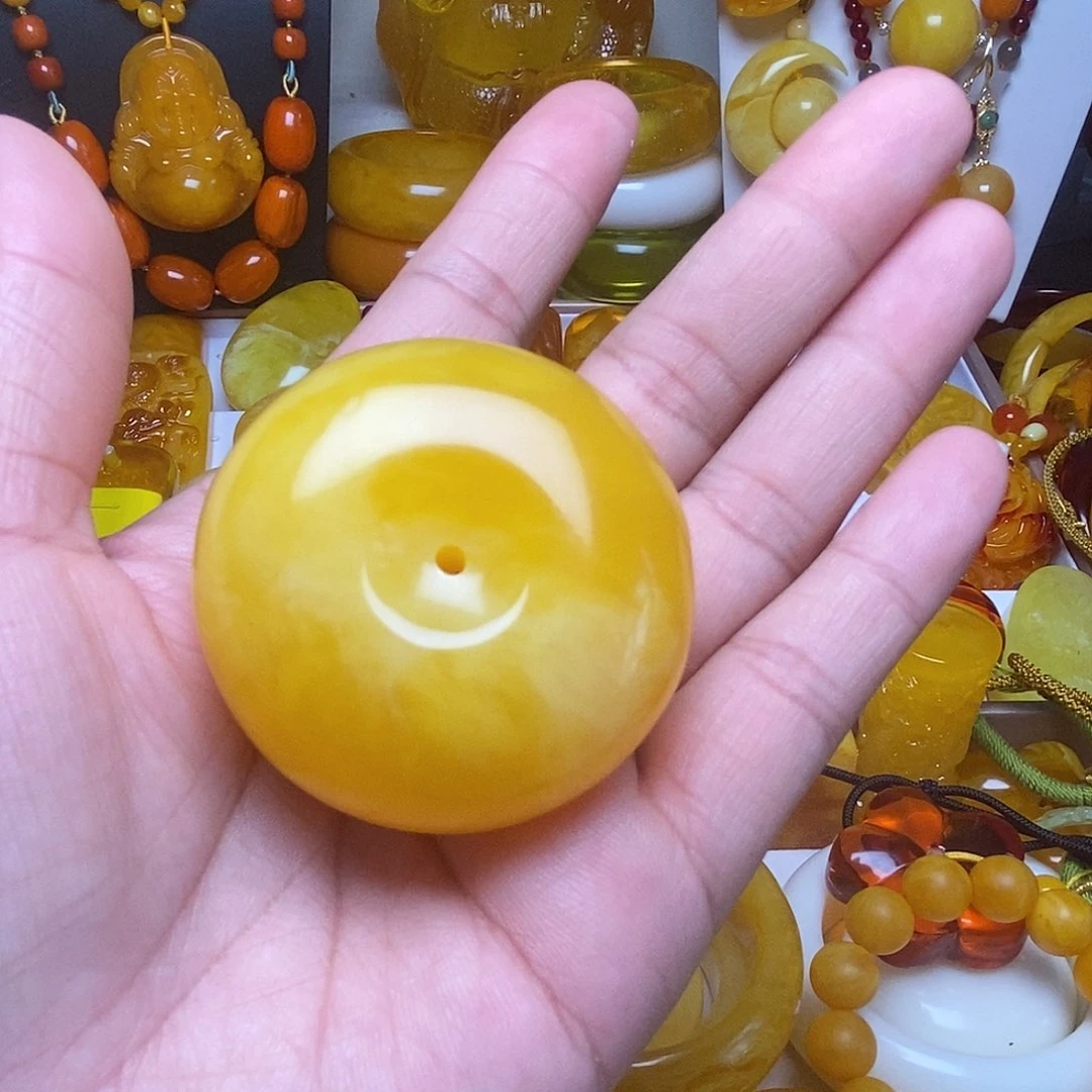 玉*香精美大扣吊坠两用
