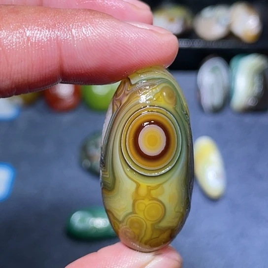 【闪购商品】未镶嵌玛瑙/玉髓珠宝奇石