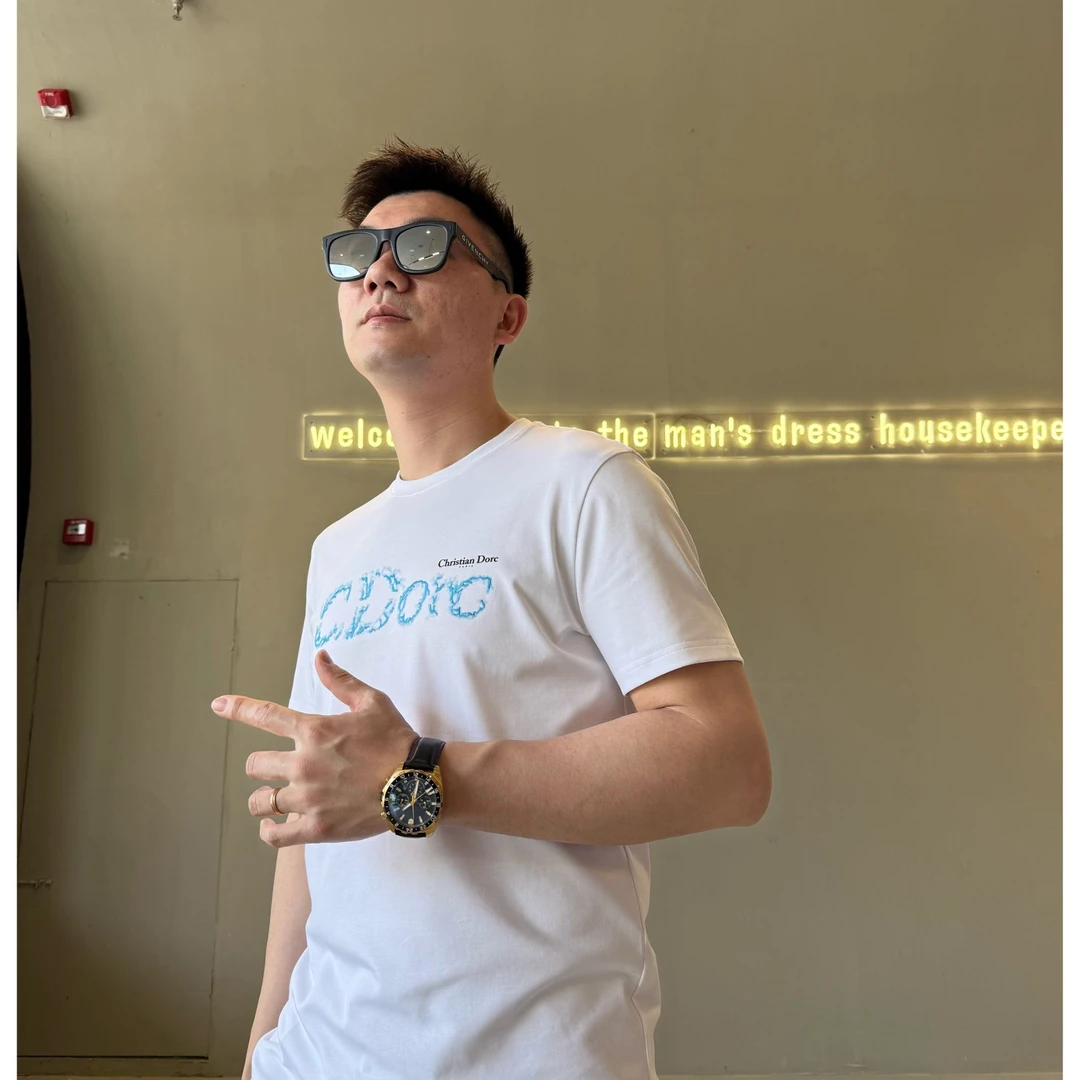 Dorc奢品-2025夏季新款休闲时尚男士T恤-LU-6521