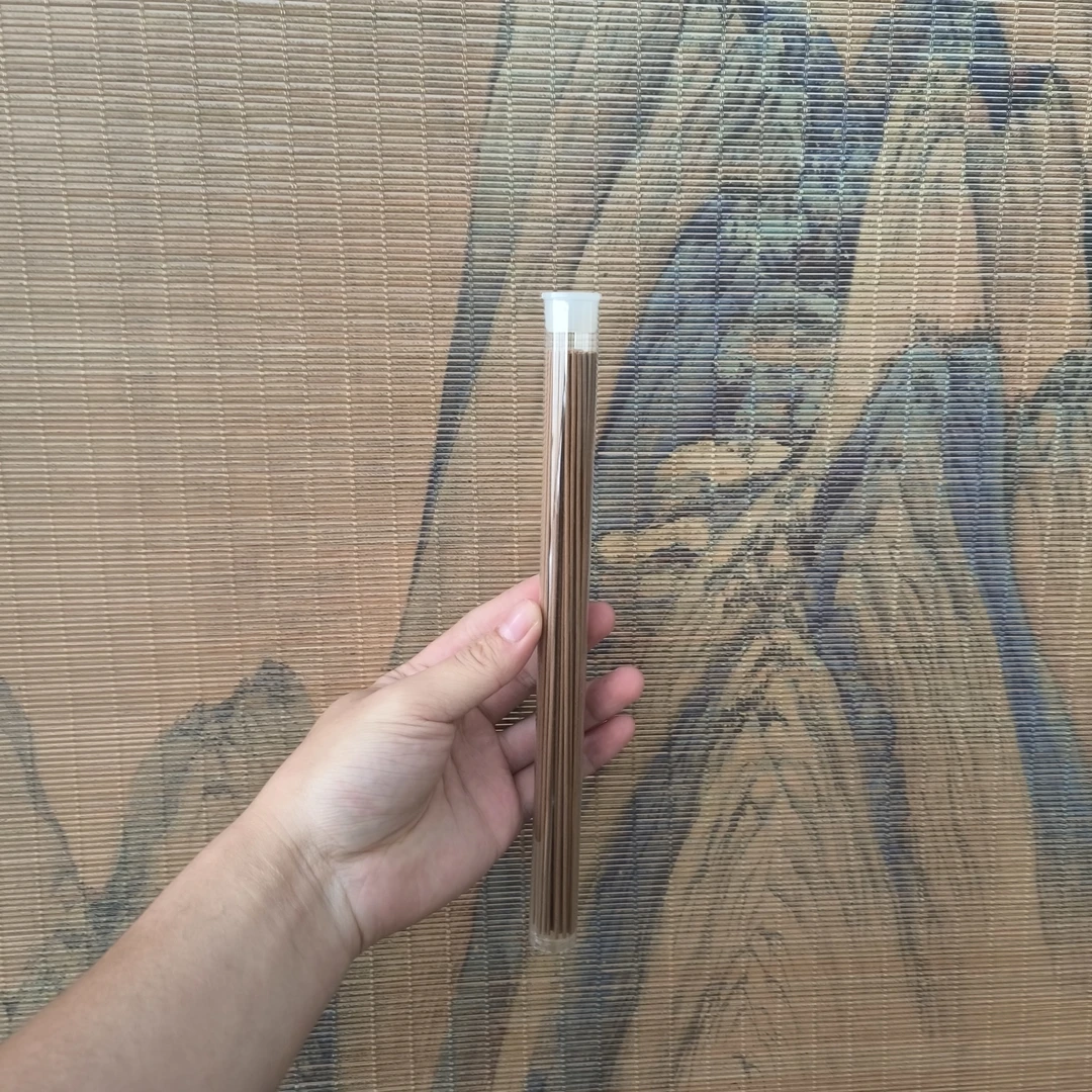 【郑师傅】压箱底老料特级老山20g+分装管*1卧室客厅家居手工香薰