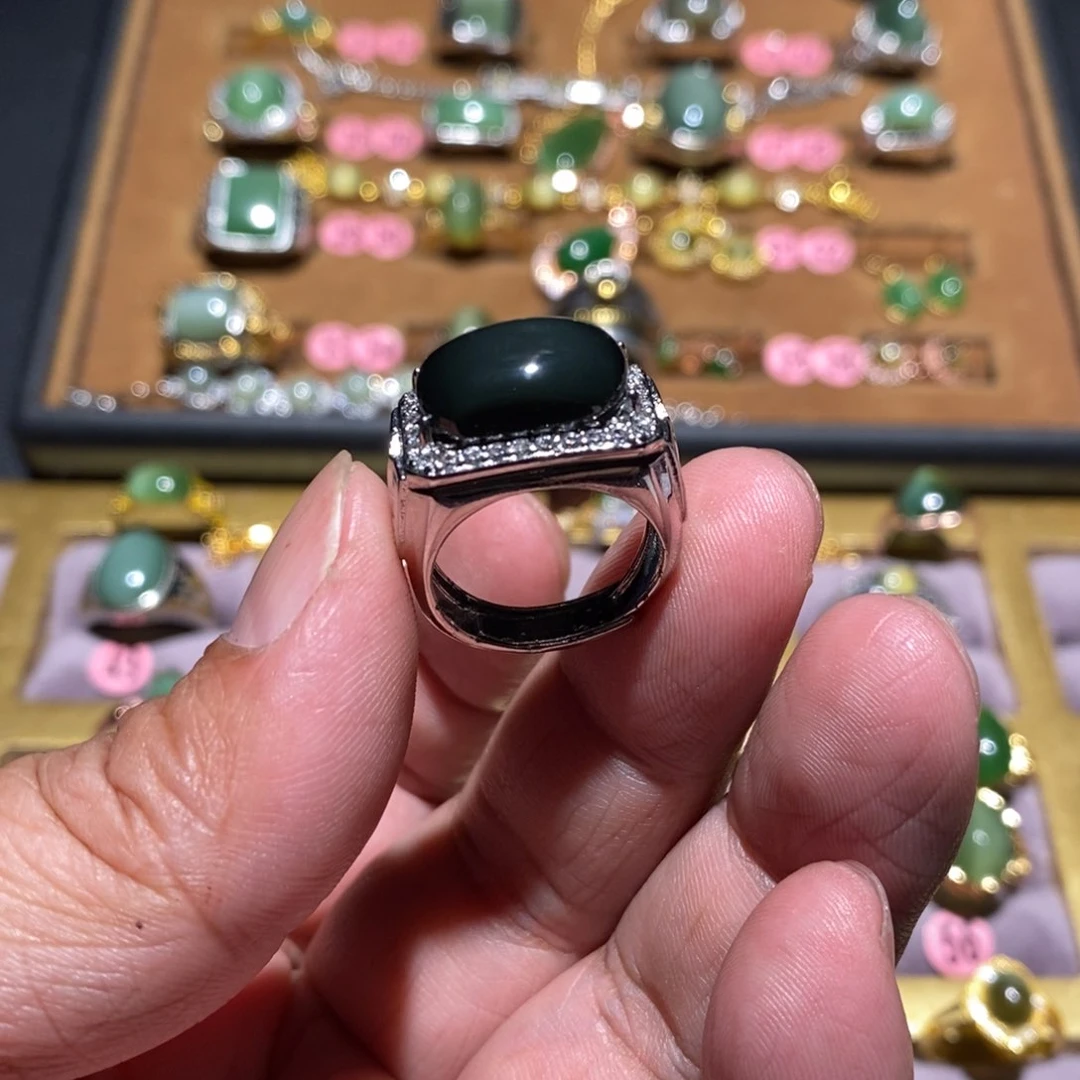 和田玉（碧玉）戒指未镶嵌