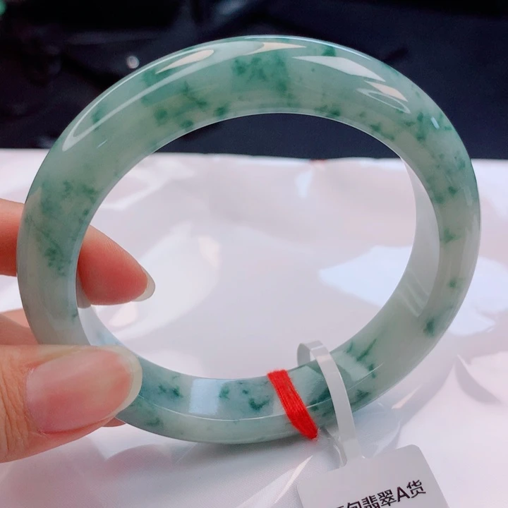 翡翠未镶嵌手镯61圈