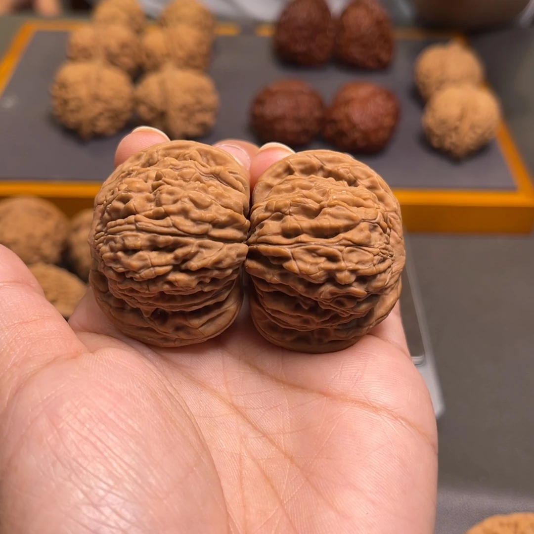 吊坠文玩核桃平谷一代四座楼41