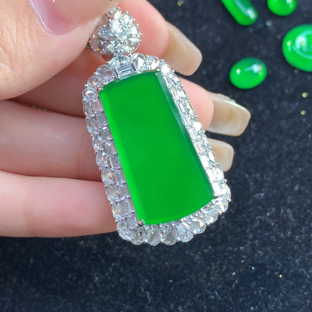 翡翠裸石翡翠18k/18.17