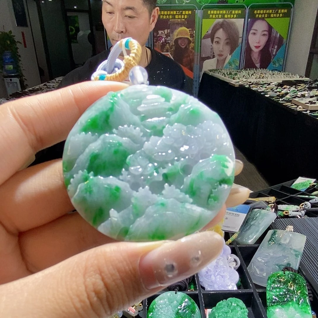 颈饰未镶嵌翡翠翡翠