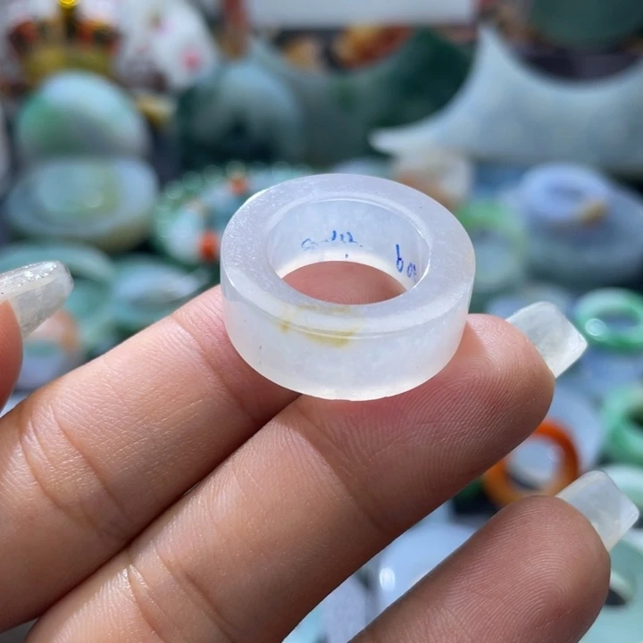 定制翡翠未镶嵌天然翡翠9-14圈