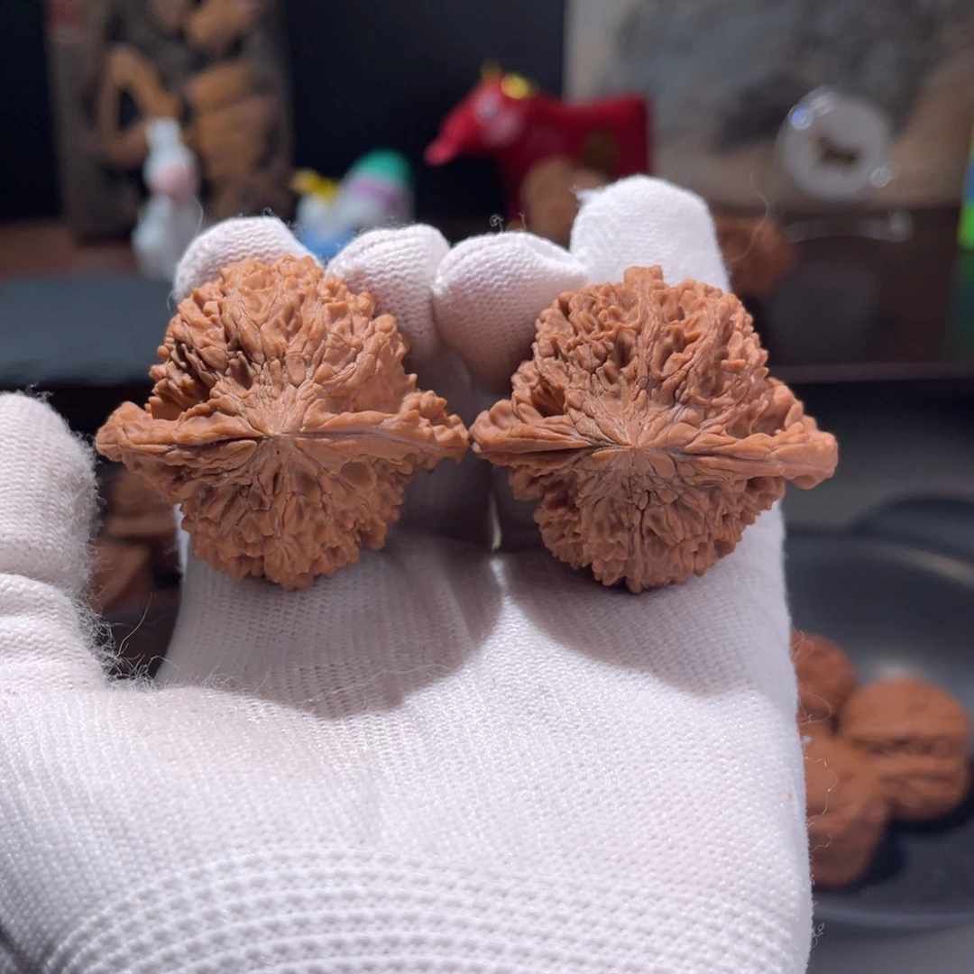 把件文玩核桃46满天星有黄点