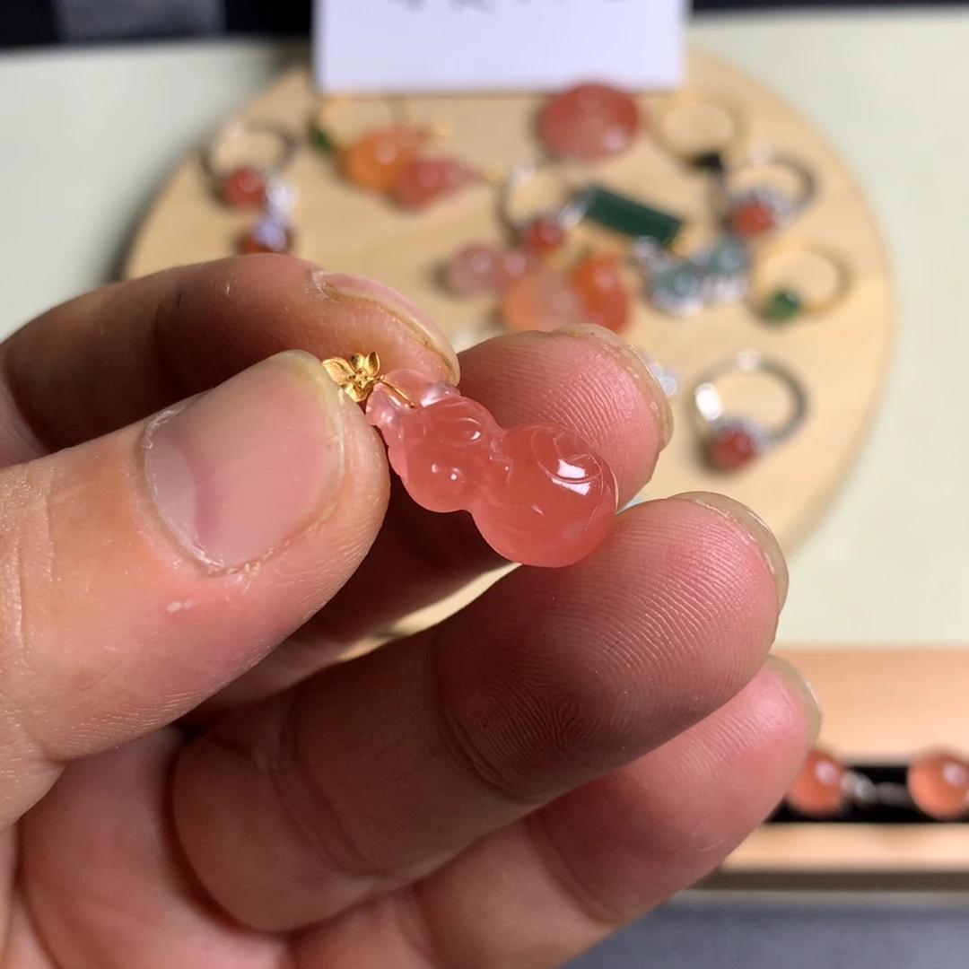 ****)翡翠未镶嵌颈饰004