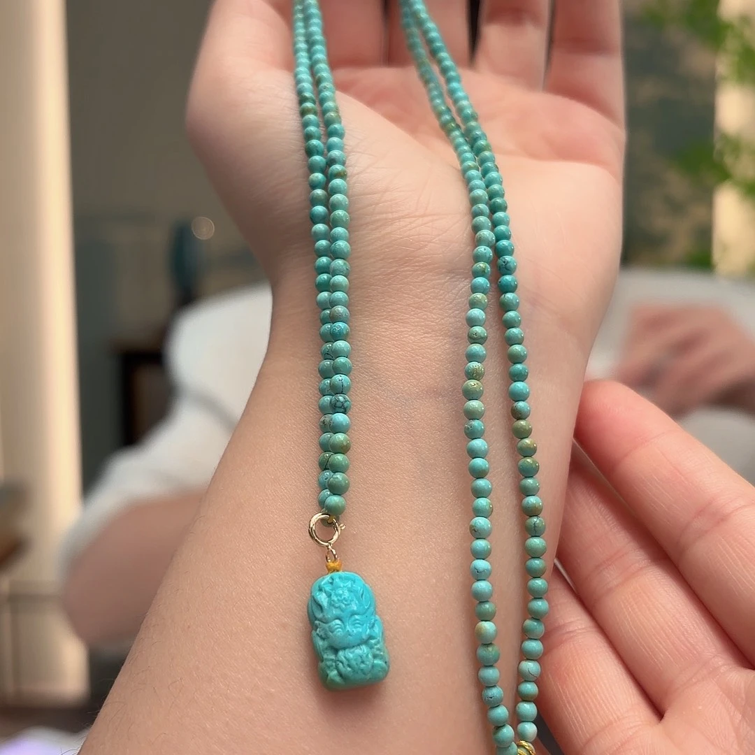 绿松石未镶嵌颈饰