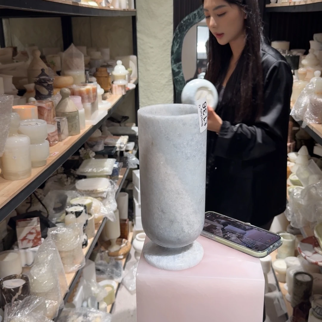 天然大理石t136。