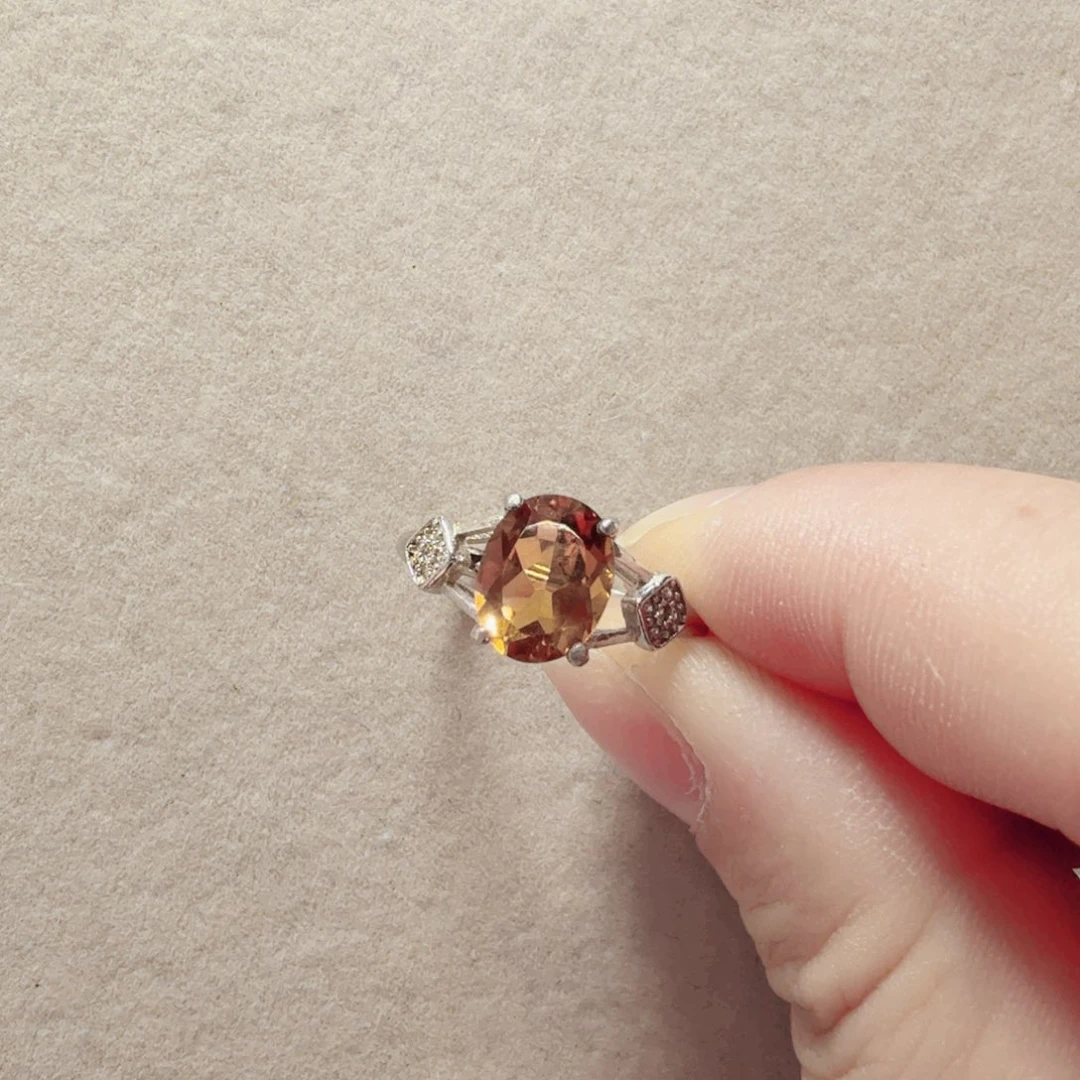 黄晶戒指银S925镶嵌花**。