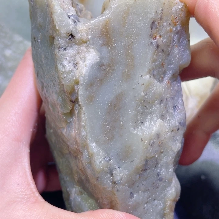 和田玉未镶嵌珠宝半成品