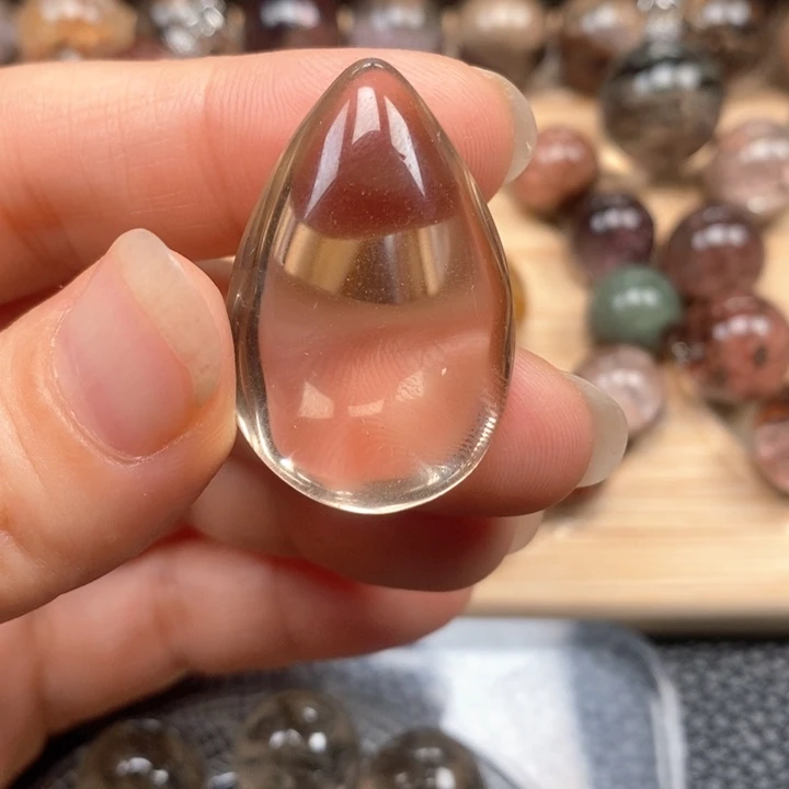 未镶嵌颈饰水晶水晶