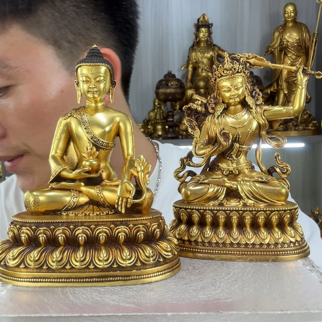 莲***者佛像的造型和造型都很