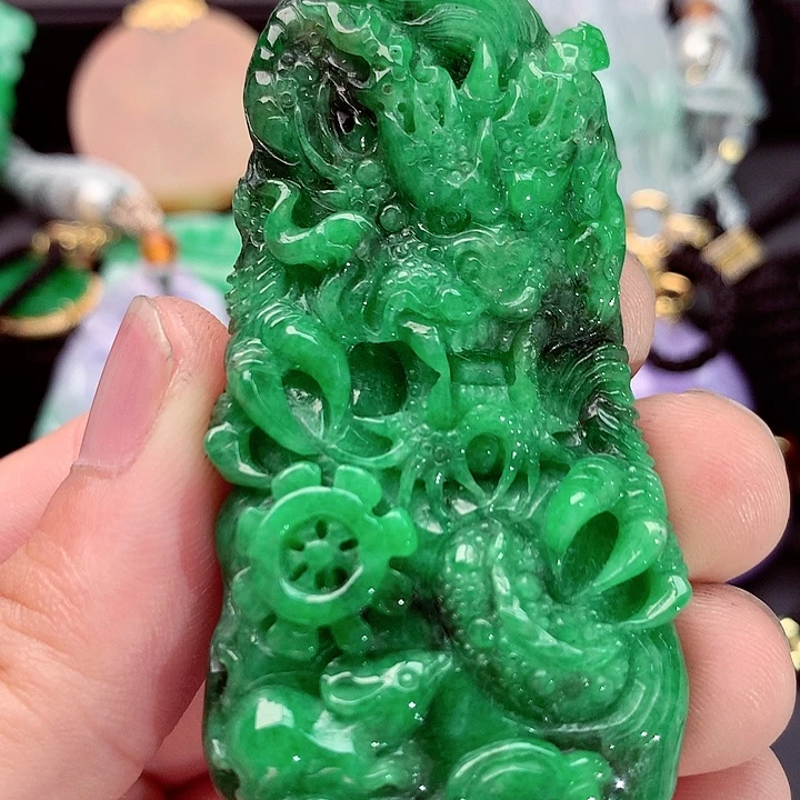吊坠(不含链)未镶嵌翡翠