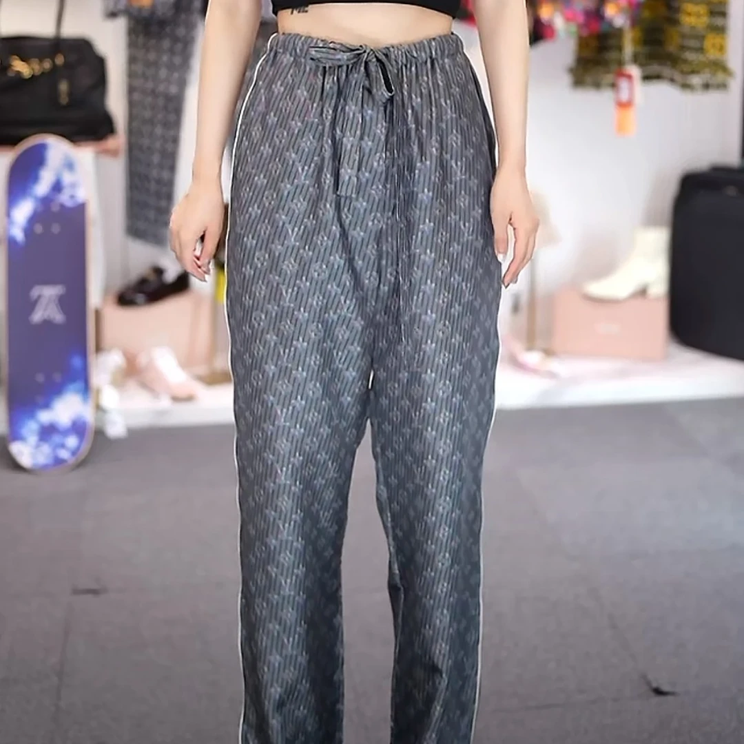 未使用 LouisVuitton/路易威登 彩灰色满logo长裤/38