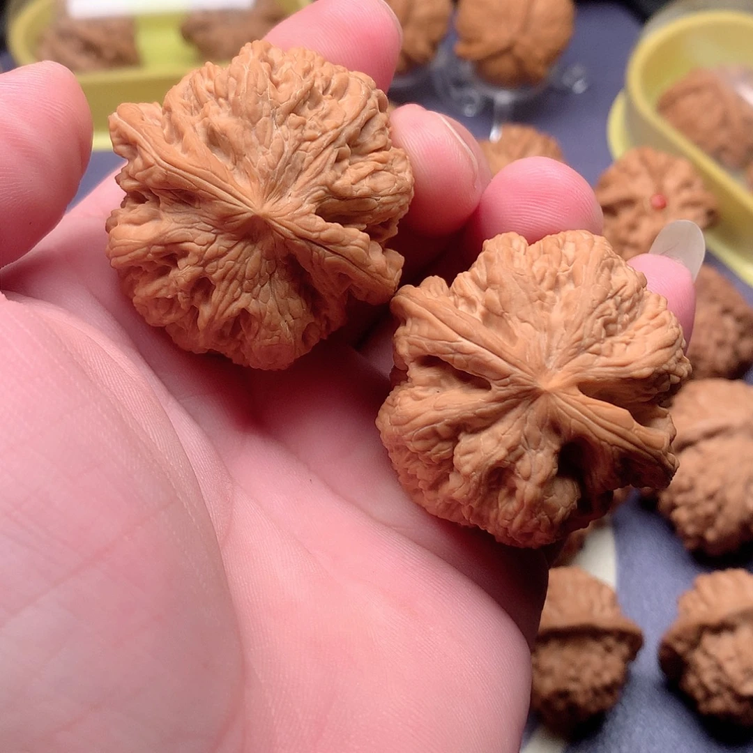 文玩核桃把件大粗筋